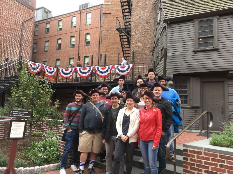 File:Mittens2018GroupPhoto.jpg